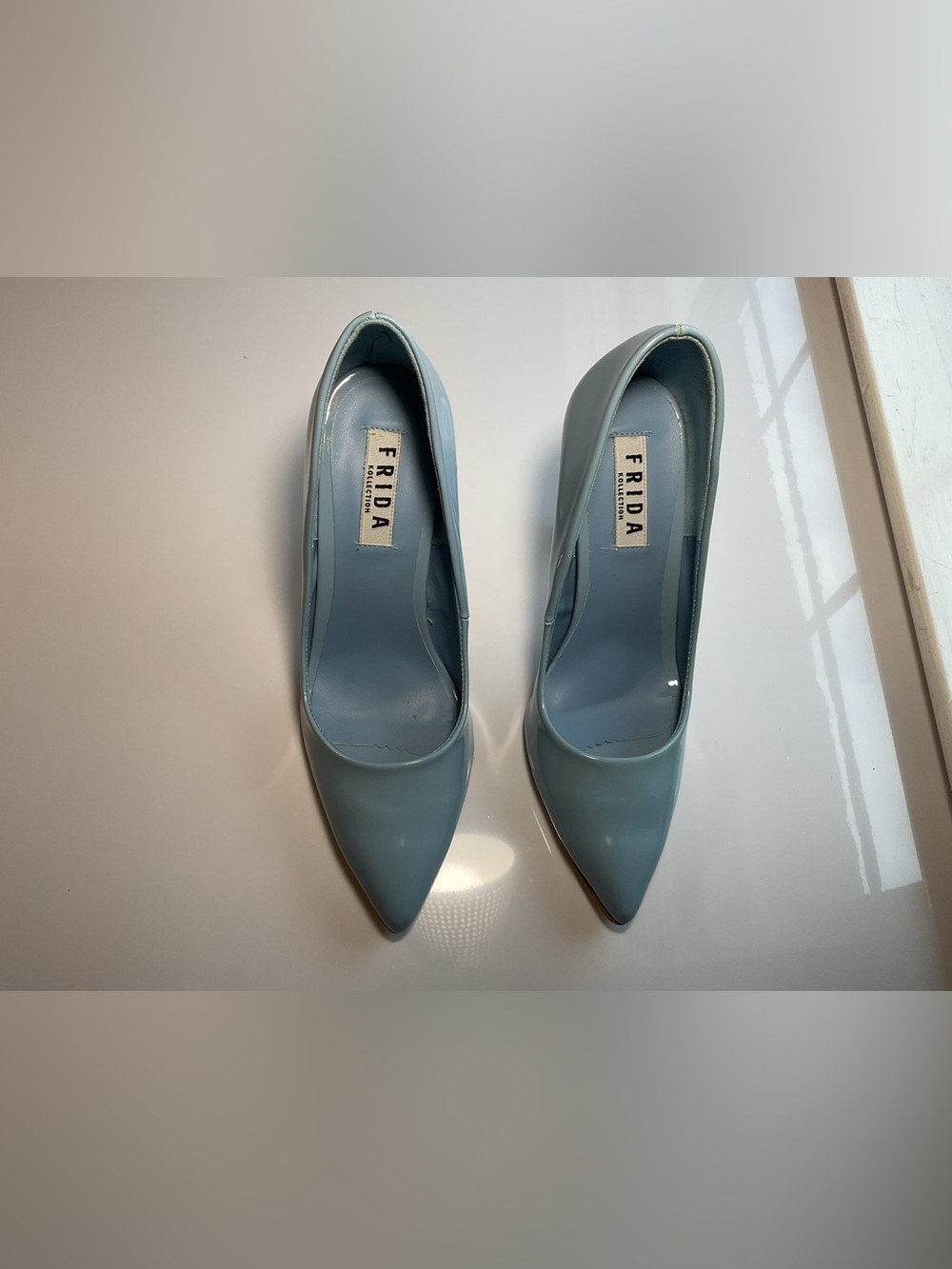 Frida Kollection Baby Blue Patent Pointed Toe Stiletto Pumps Women’s Size 7